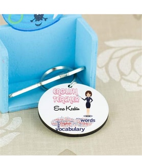 English Teacher Pembe Tasarım Anahtarlık